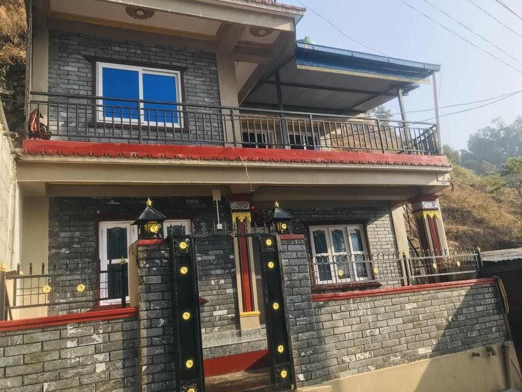 House for sale in Aadherikuna