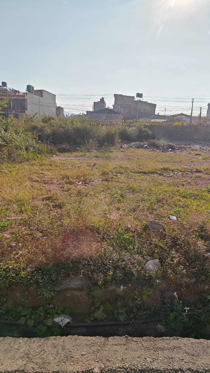 Land for sale in Chauthe