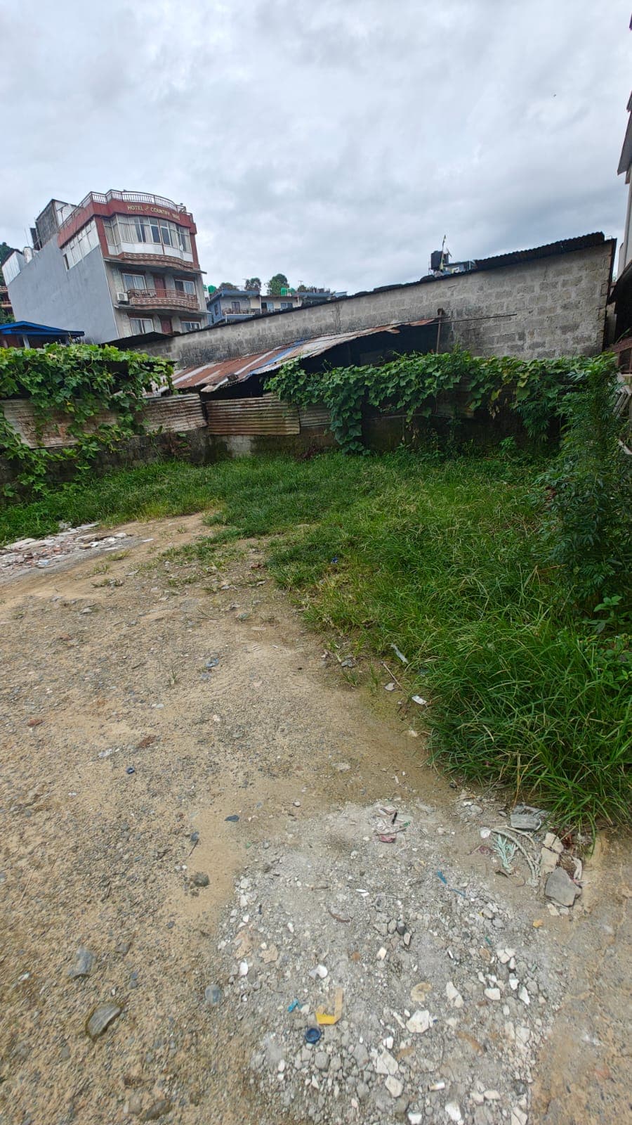 Land for sale in Lakeside